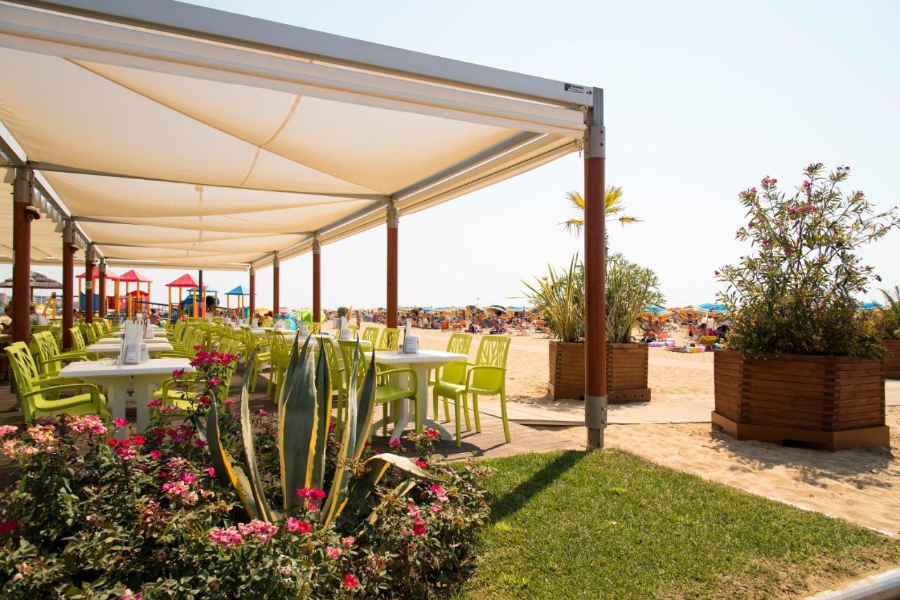 Appartamenti Tintoretto Bibione Buitenkant foto